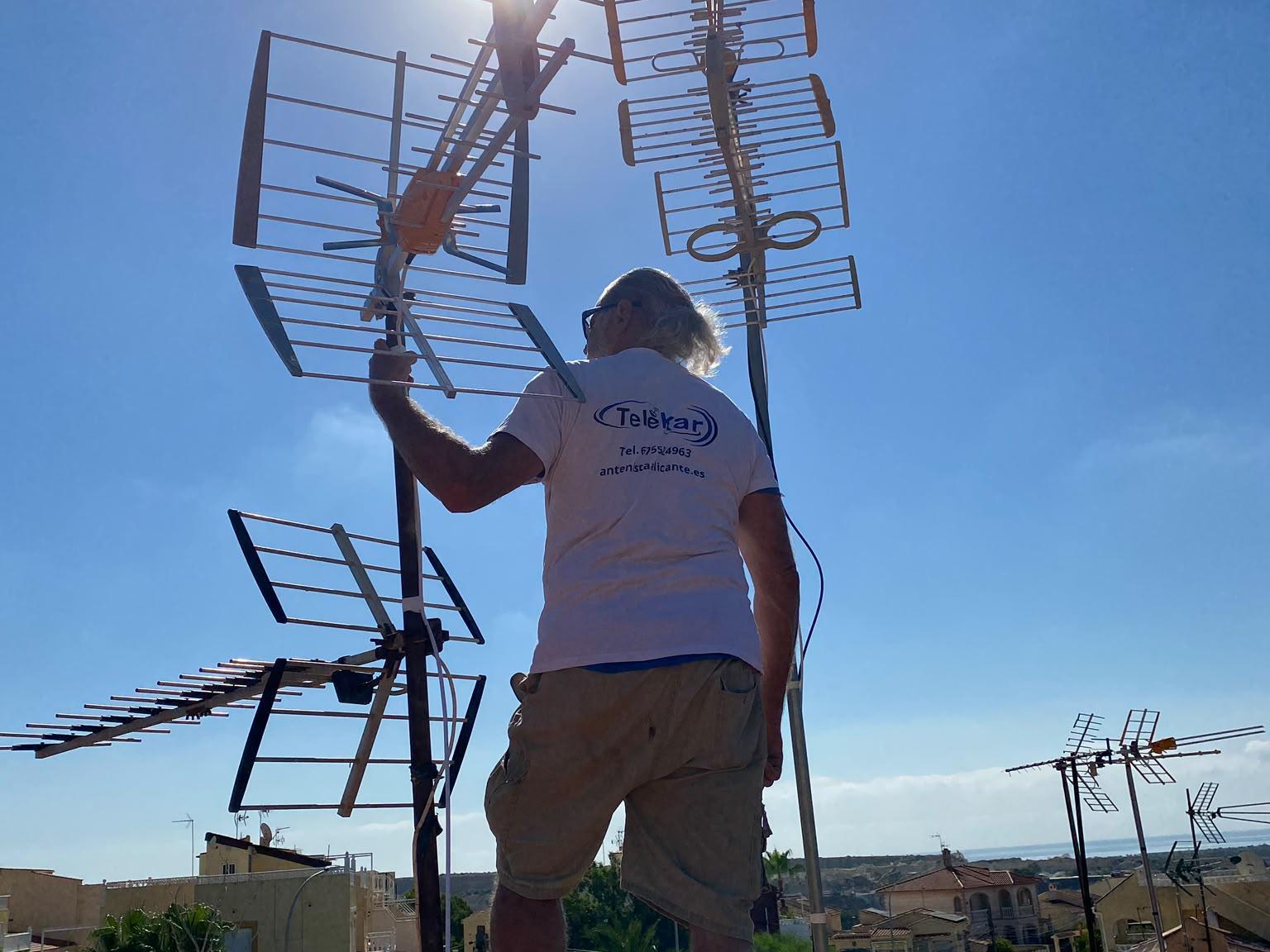 instalacion antena tdt colectiva en Alicante Antenistas Telekar