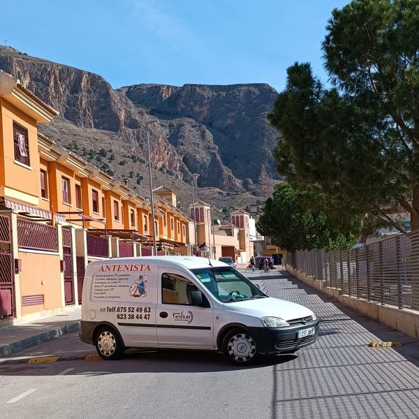 Antenista Orihuela 1