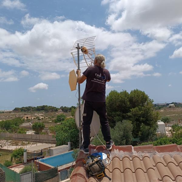 Antenista Moralet 3