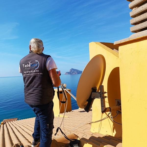 Antenista Altea 3