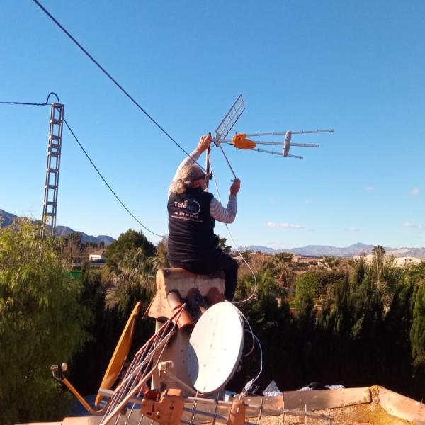 Antenista Elche 7
