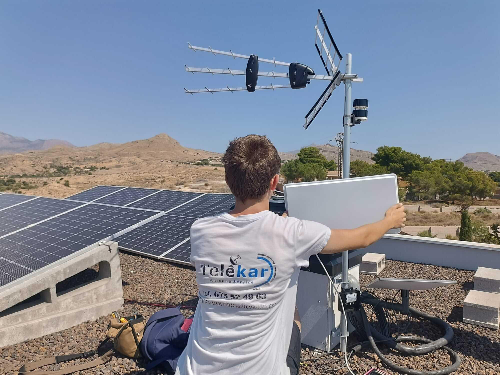 Antenistas Telekar - instalar orientar parabólica plana