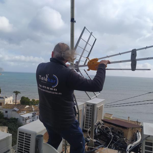 Antenista Altea 1