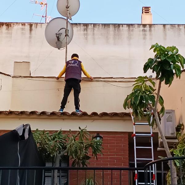 Antenista Mil Palmeras 2