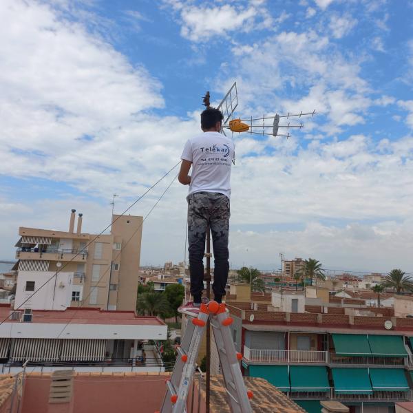 Antenista Santa Pola 0