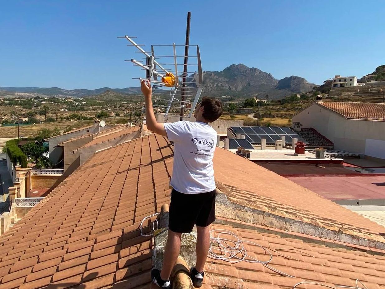 Antenista Busot Telekar - instalar o reparar antena tv tdt