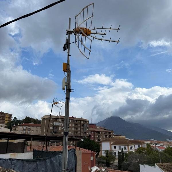 Antenista Callosa d'en Sarrià 1