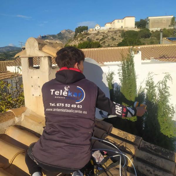 Antenista Callosa d'en Sarrià 2