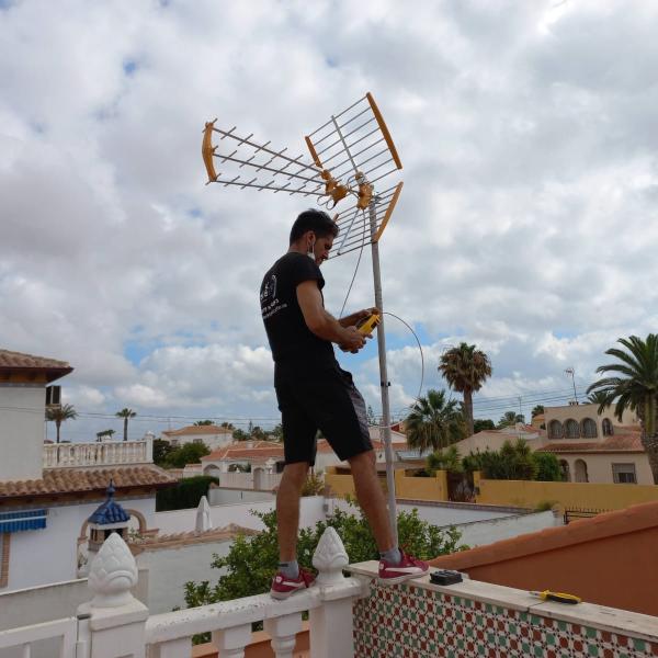 Antenista Dénia 0