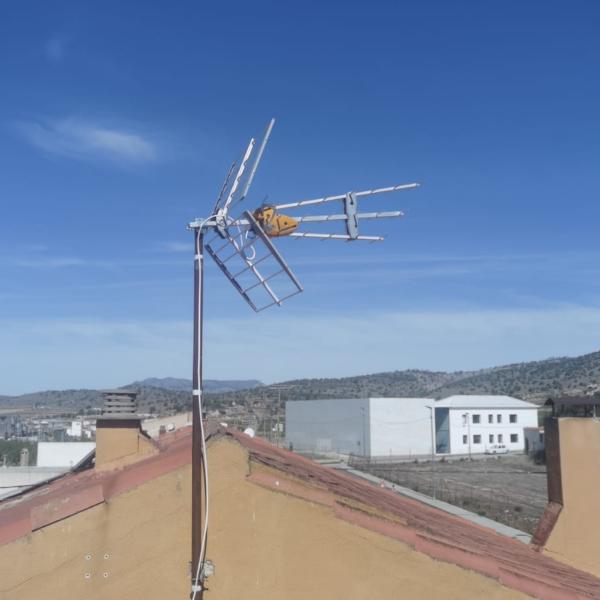 Antenista Algueña 7