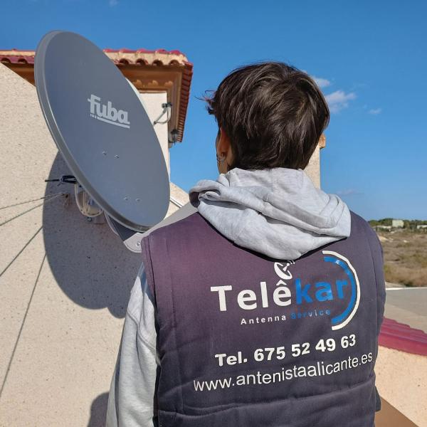 Antenista Relleu 3
