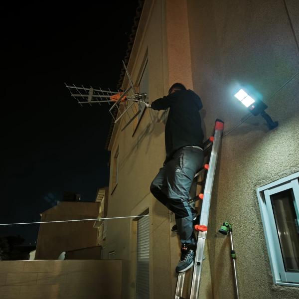 Antenista Daya Nueva 2