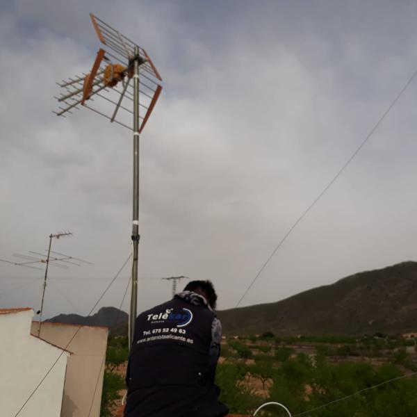 Antenista Hondón de los Frailes 4