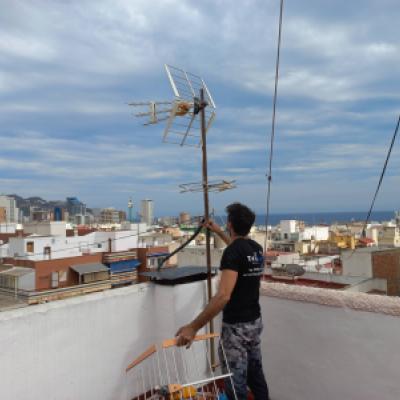 Telekar: empresa especializada en reparación de antenas de televisión en Alicante y municipios 