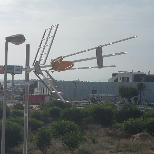 Antenista Punta Prima 4