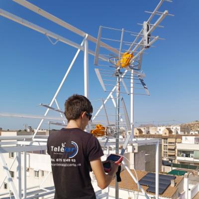 ¿Cuándo es necesario instalar dos o más antenas TDT? Guía práctica Telekar