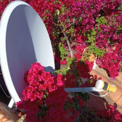 Antena parabólica sin señal de satélite: causas más habituales y soluciones