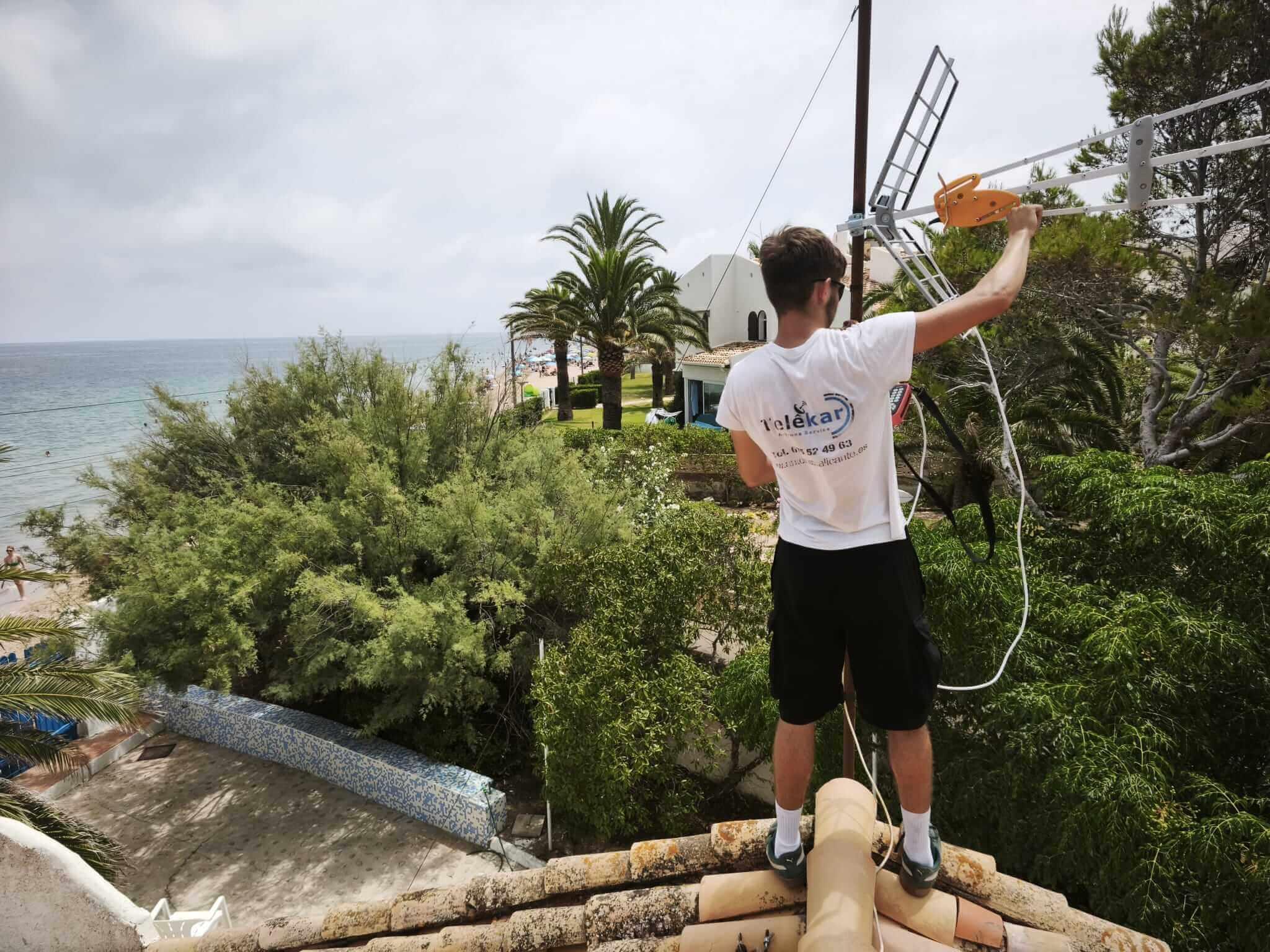 instalar o reparar antena en Denia - antenista Denia Telekar