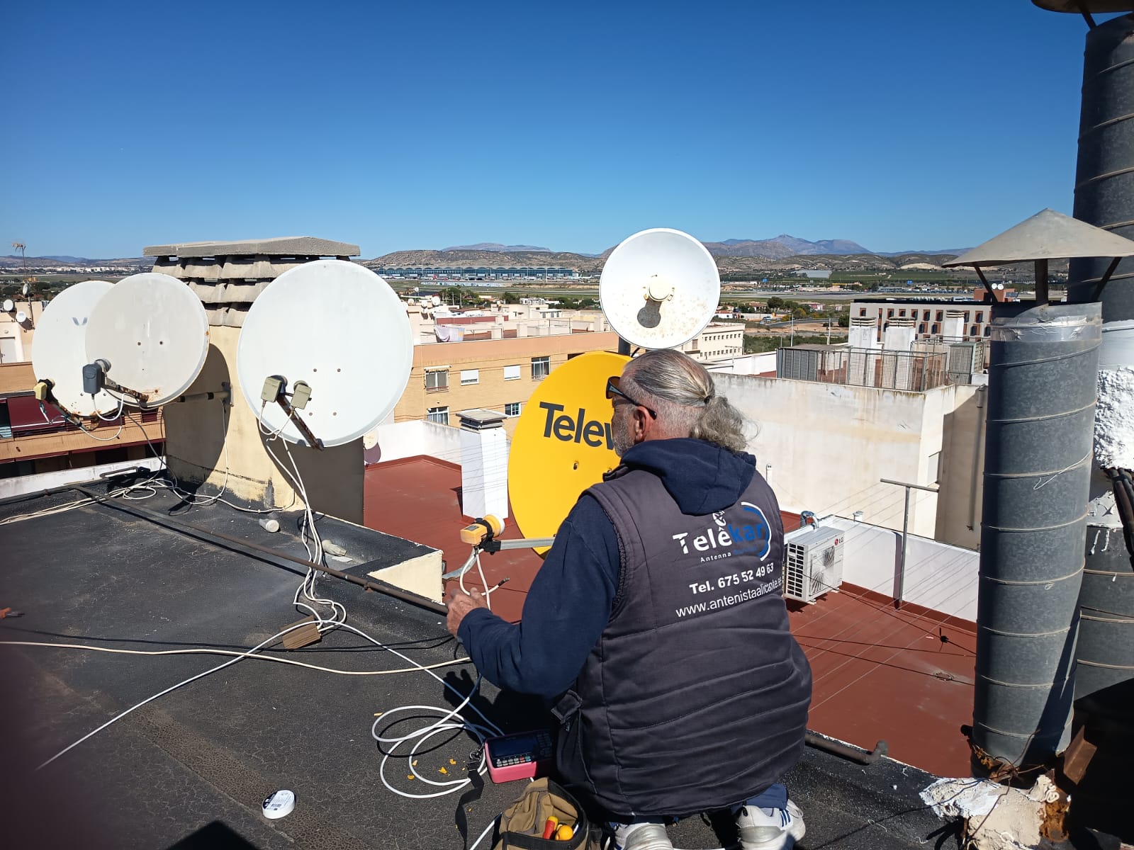instalar antena parab&oacute;lica